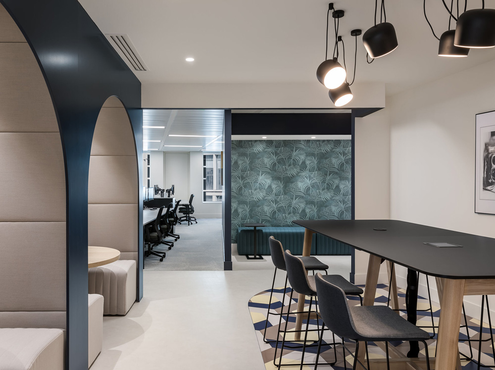 卓正裝飾淺析辦公室裝修的密度板是什么材質？